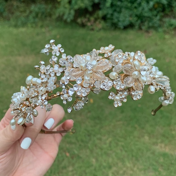Rhinestone & Pearl Flower Crown - Picture 3 of 15